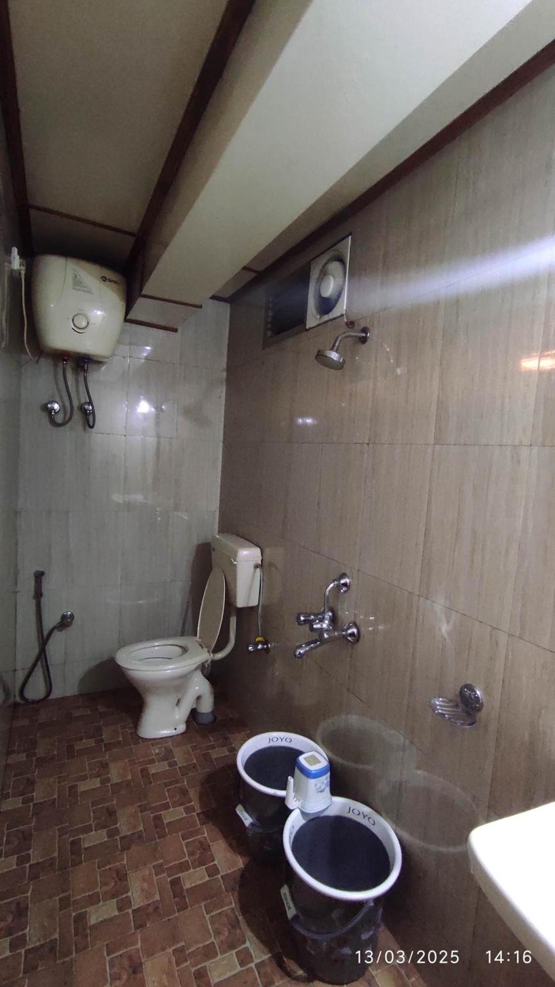 Baba Tourist Lodge ชิลลอง ภายนอก รูปภาพ